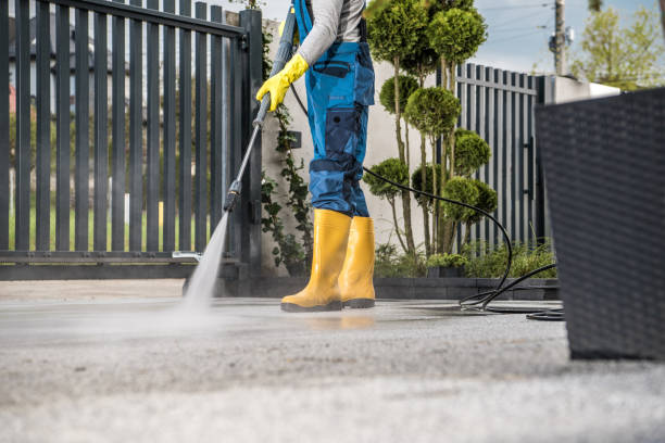 Best Deck Pressure Washing  in Clayton, AL